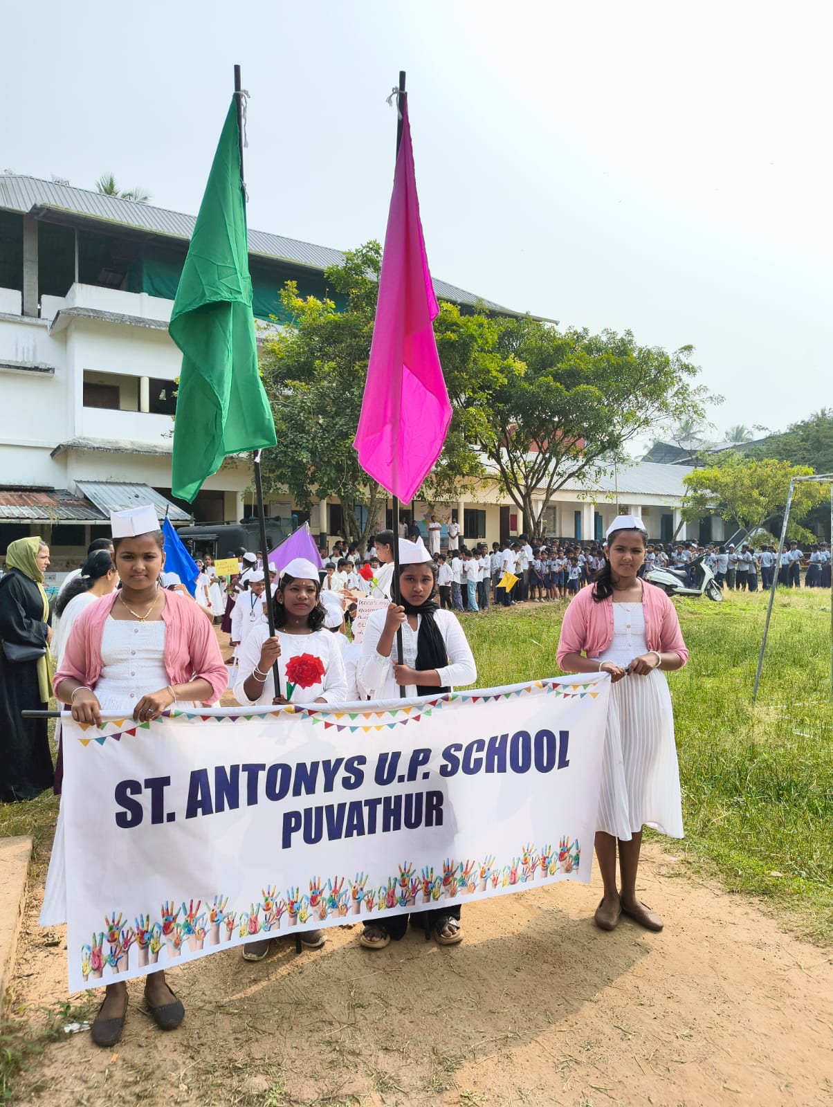 ST. ANTONY`S UPS POOVATHUR (24266)