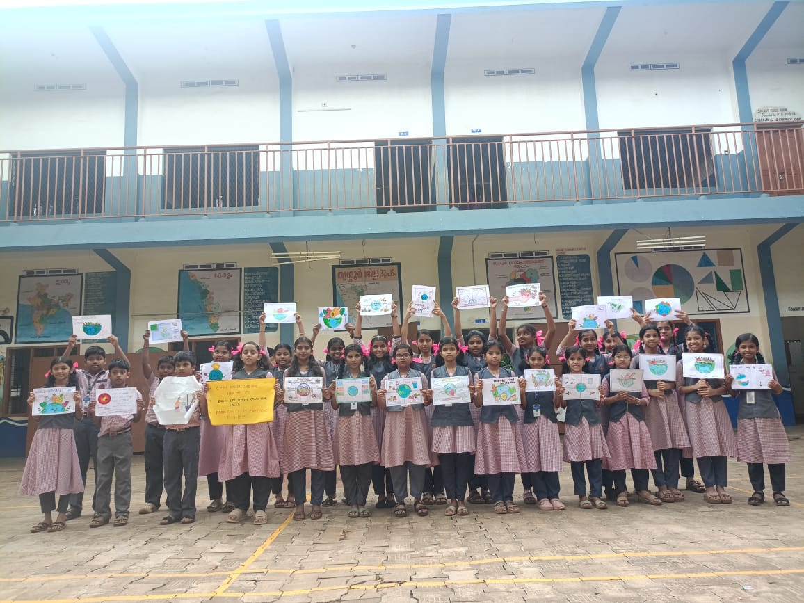 ST. XAVIER`S UPS VELUR (24361)