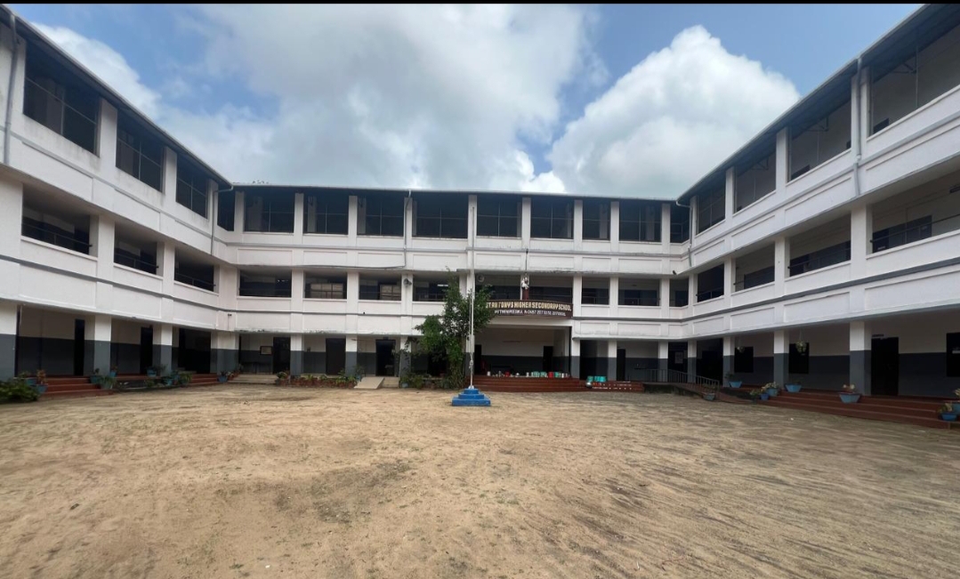 ST. ANTONY`S HS PUTHENPEEDIKA (22029)