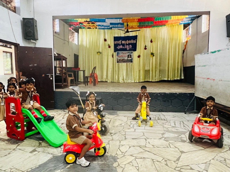 ST. ANTONY`S LPS ATTUPURAM (24217)