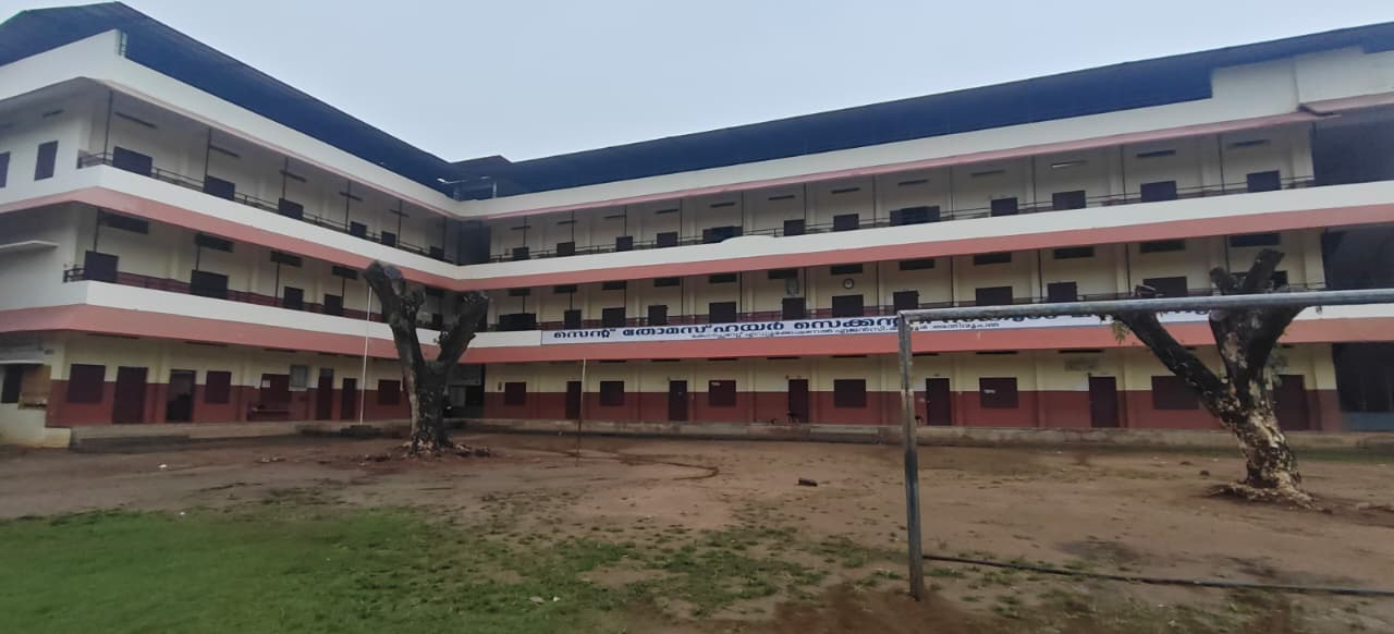 ST. THOMAS HSS MAYANNUR (24021)